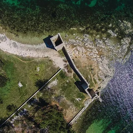 Prázdninový dům 7 Bedroom Cozy Home In Vir *